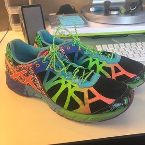 ASICS Women’s GEL-Noosa Tri 9 Running Shoes